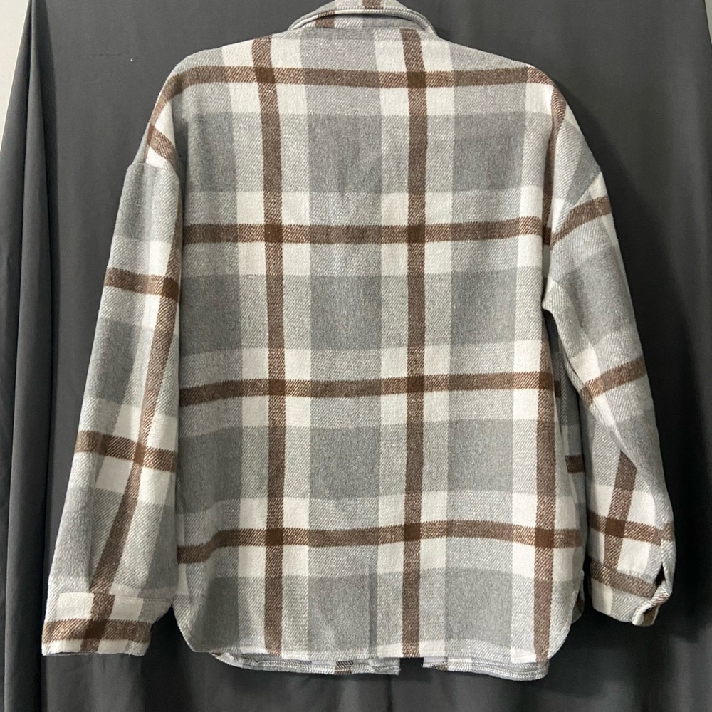 Plaid Button-Up Jacket - Picture 4 of 4